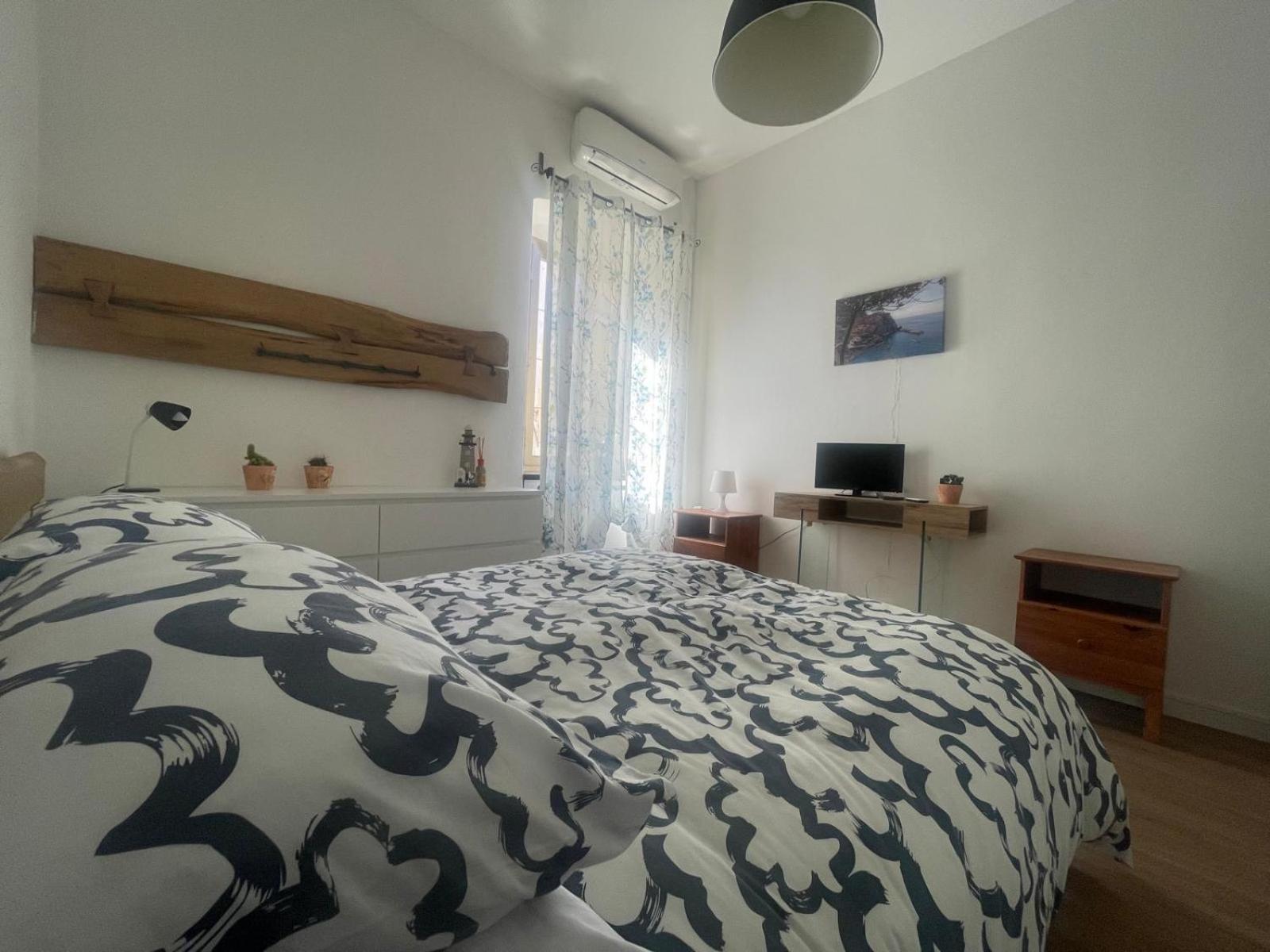 Orizzonte - 5 Terre, Via Fratelli Rosselli 11, Centro Storico-Stazione Centrale Con 2 Camere Da Letto La Spezia Kültér fotó